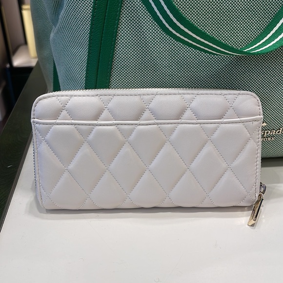 Kate Spade Carey Large Continential Wallet
Parchment - Picture 2 of 16